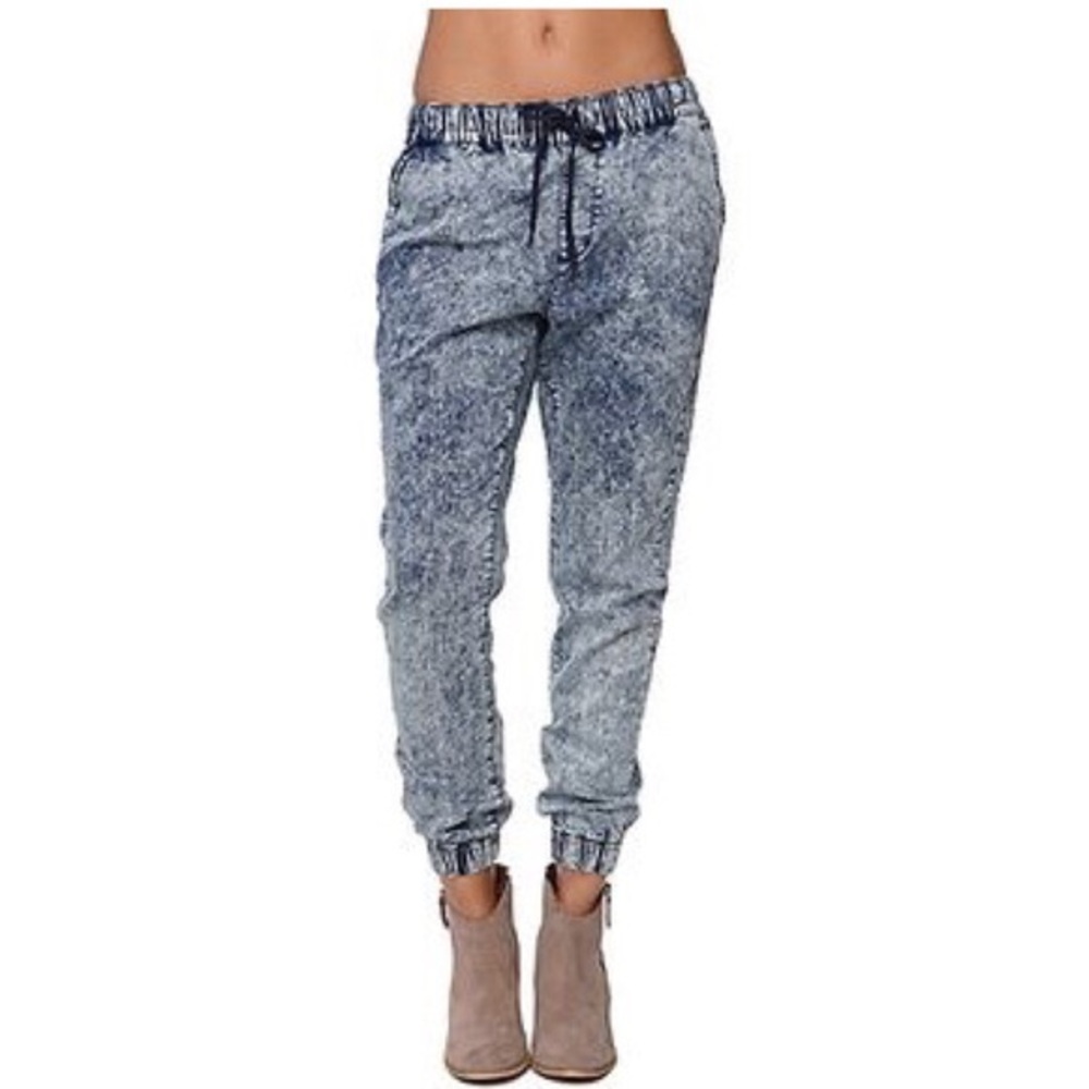 NWOT Bullhead joggers